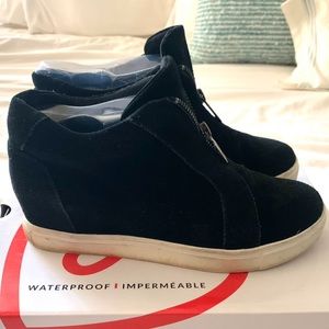 Blondo Glenda waterproof suede wedge sneakers